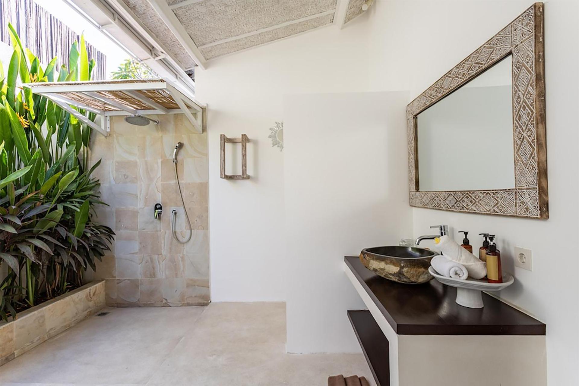 4 Bedroom Villa - Kerobokan Seminyak Zewnętrze zdjęcie